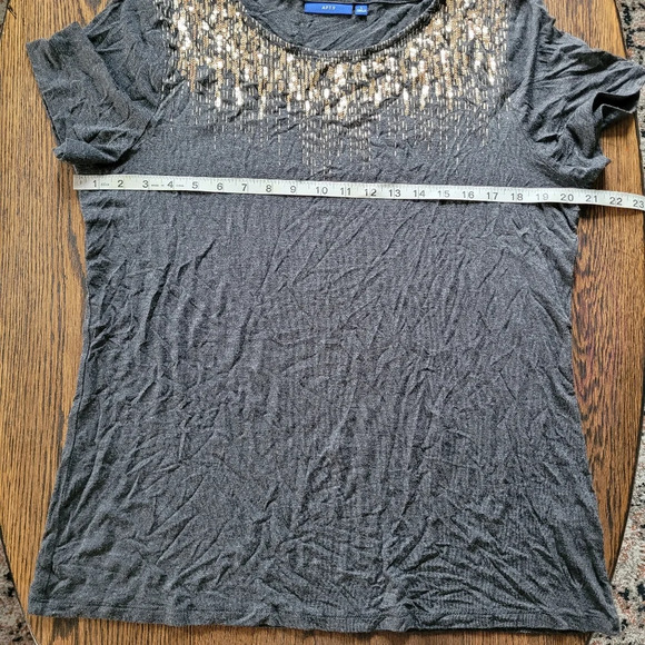 Apt.9 Dark Gray with Gold Sequins Short Sleeve T-Shirt Top Size Women's Large - Picture 7 of 10